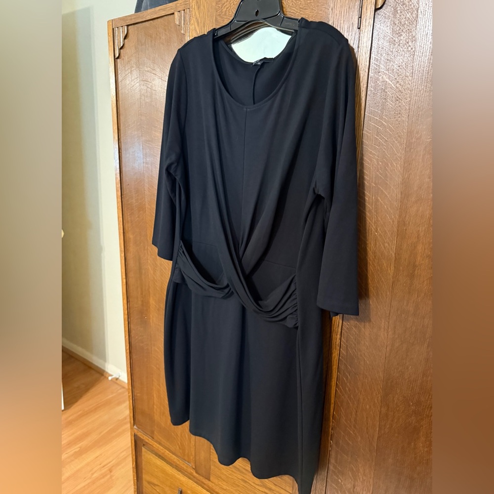 Gibson Black Dress, 2X